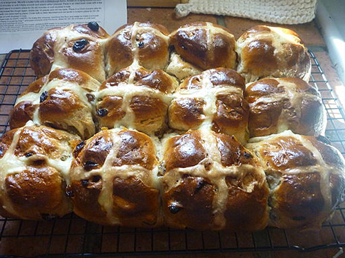 The Widow's Son pub in Bromley-by-Bow is famous for its collection of hot cross buns above the bar. But why are they hanging there? Click to find out.